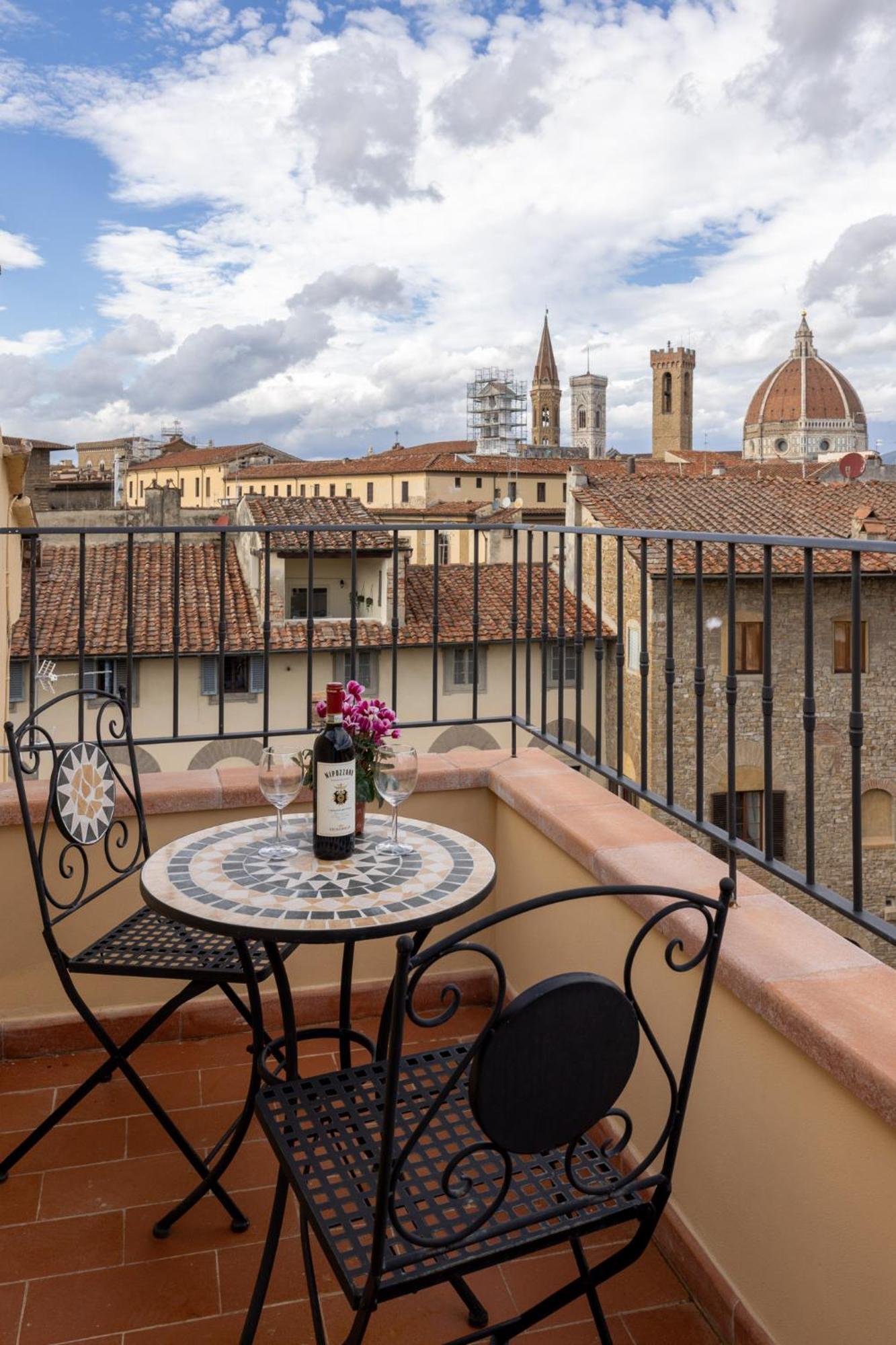 Santa Croce Breath-taking Penthouse Apartamento